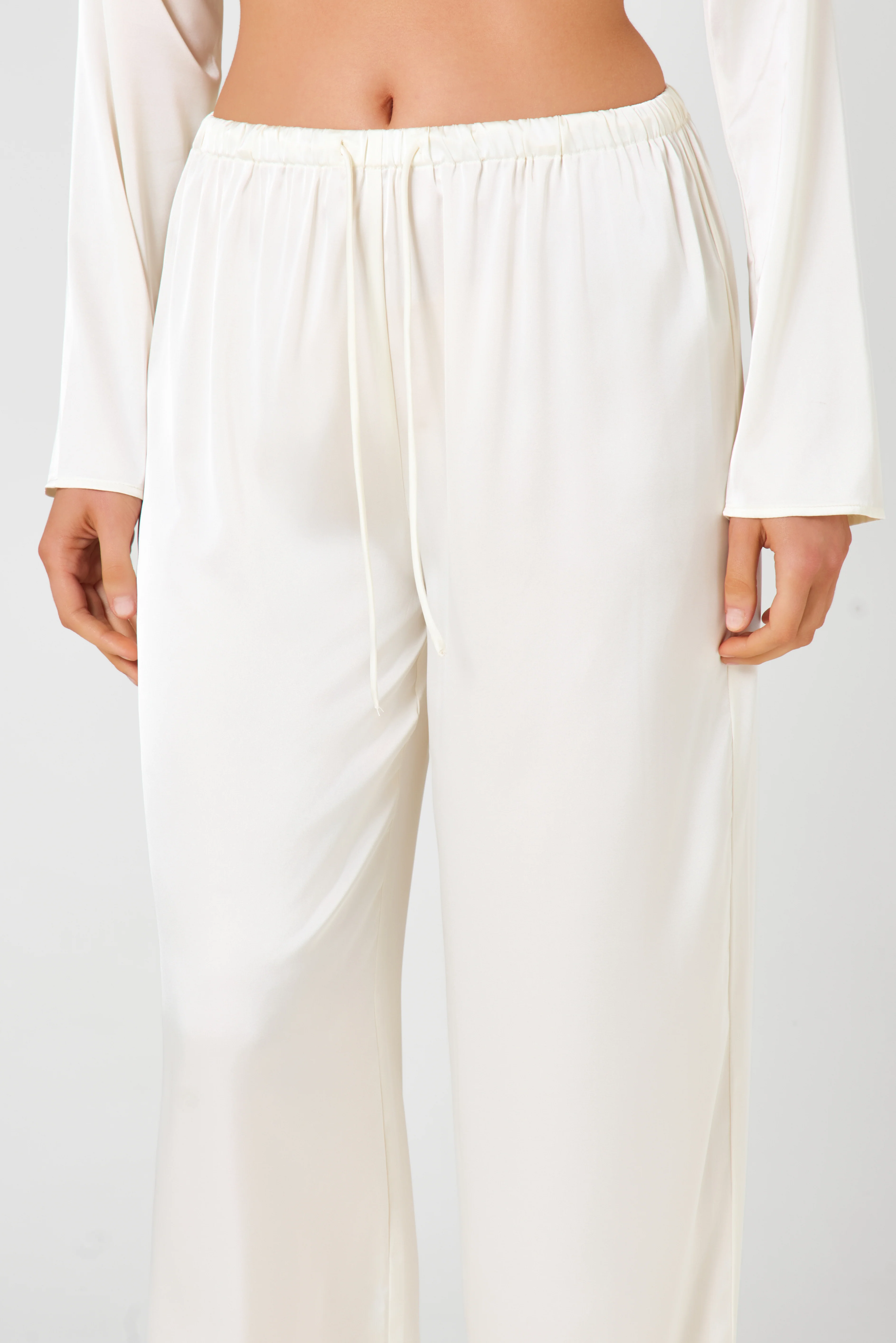 Oyster Satin Co-Ord - Image 6