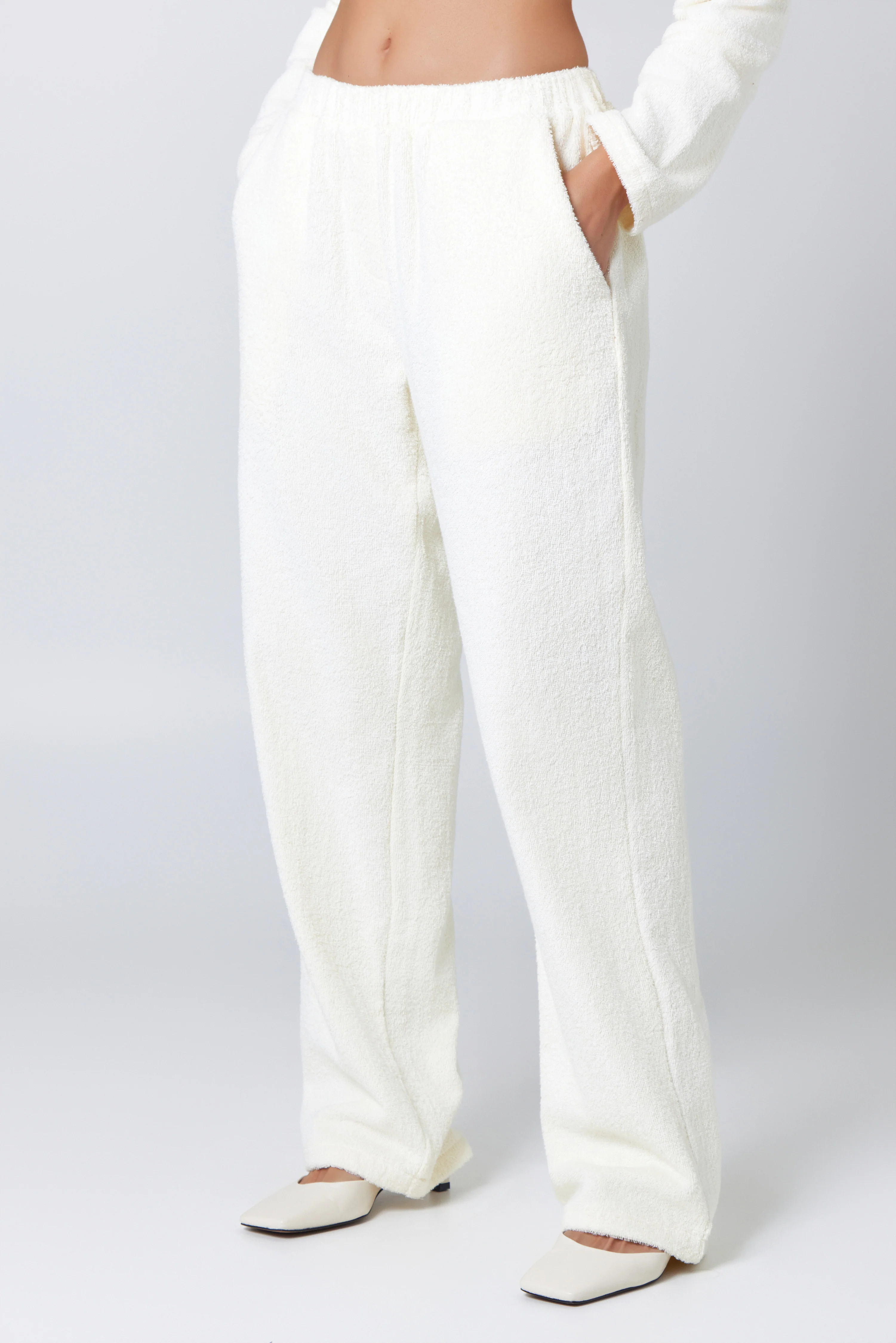 Buttercream Towelling Co-Ord - Image 4