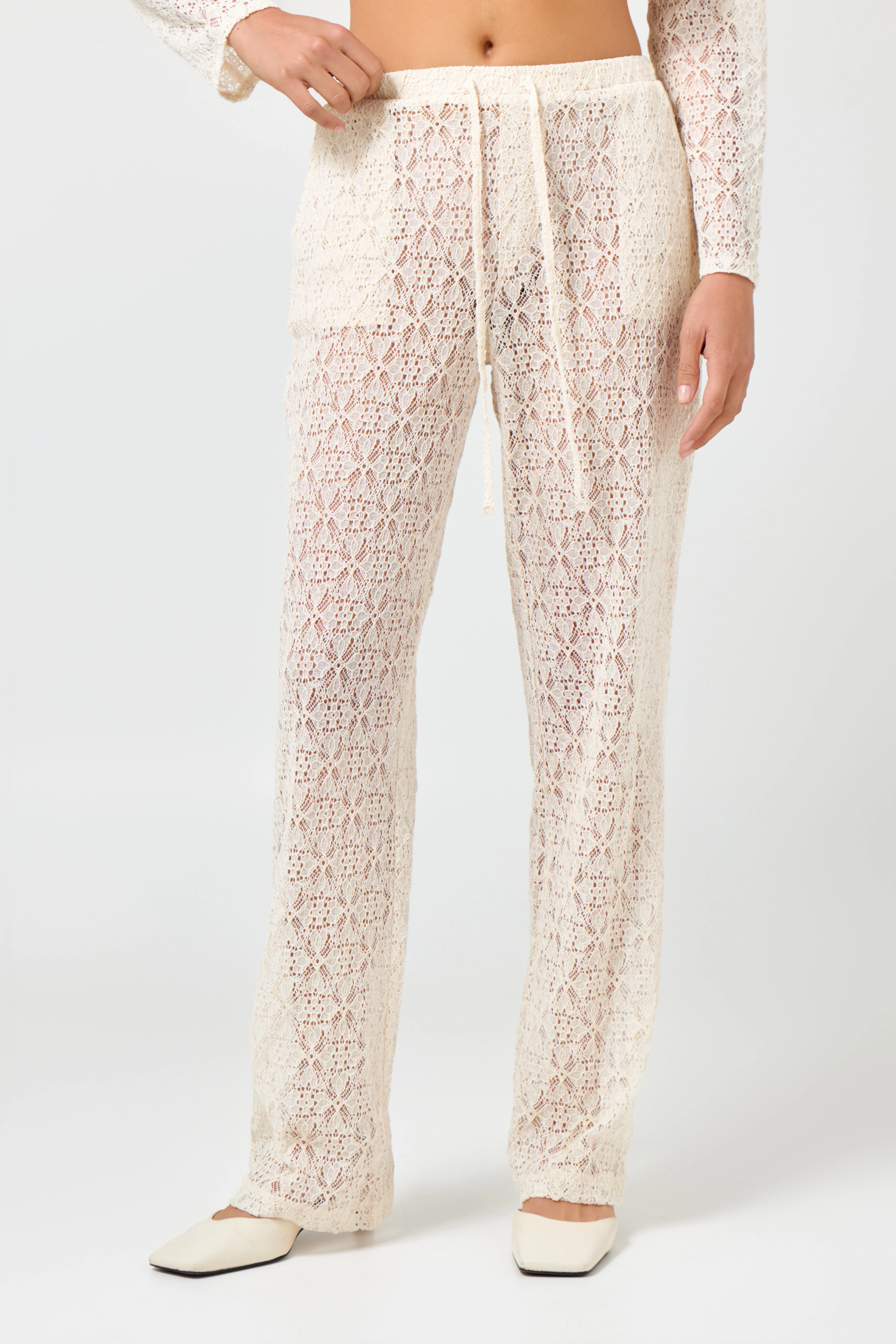 Nude Lace Co-Ord - Image 3